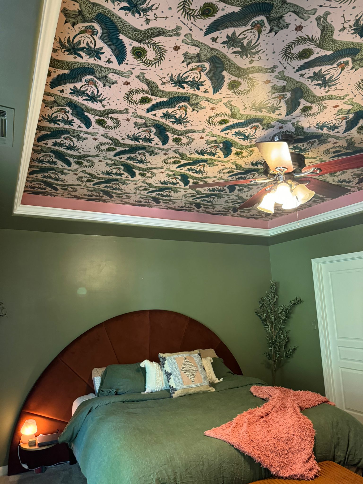 Wallpaper installation by Wallpaper Masters